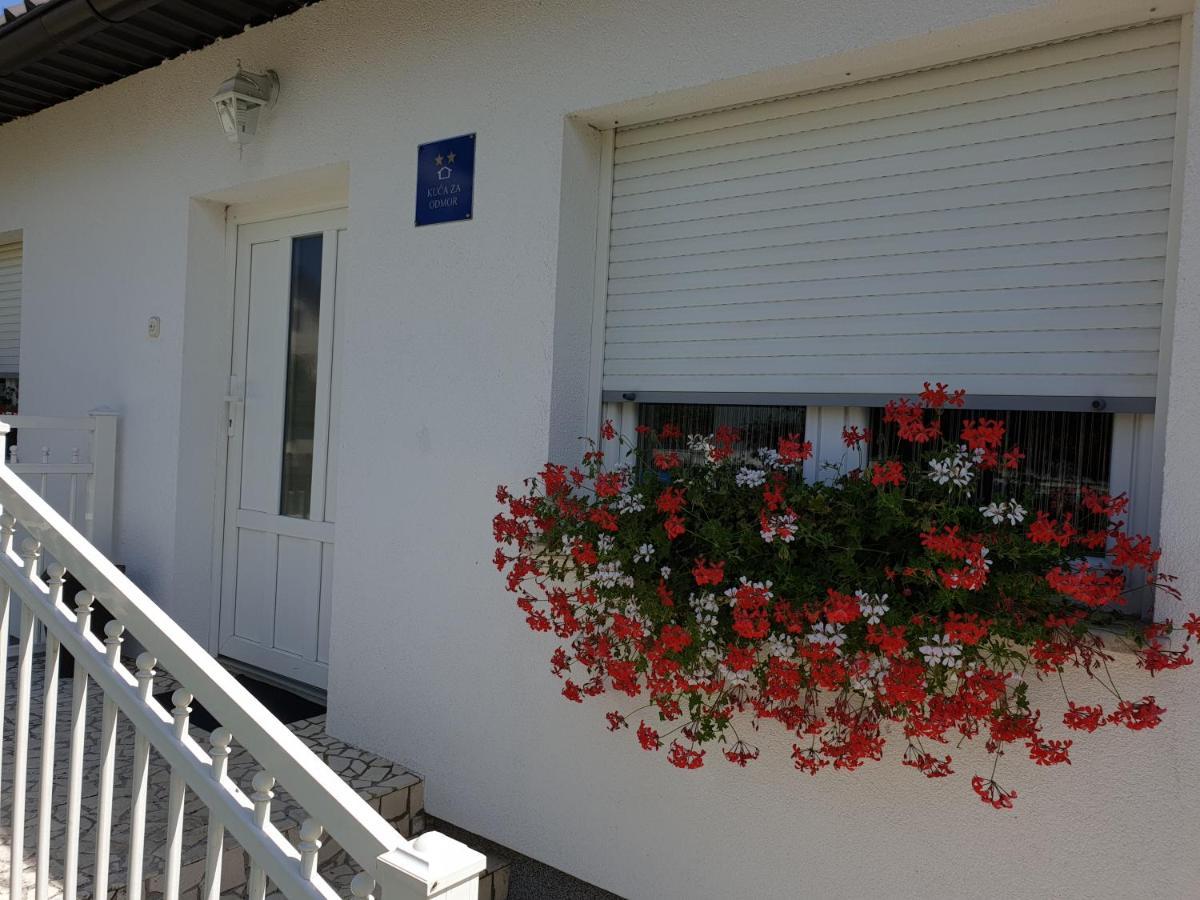 Sinac Holiday Home Bulog מראה חיצוני תמונה