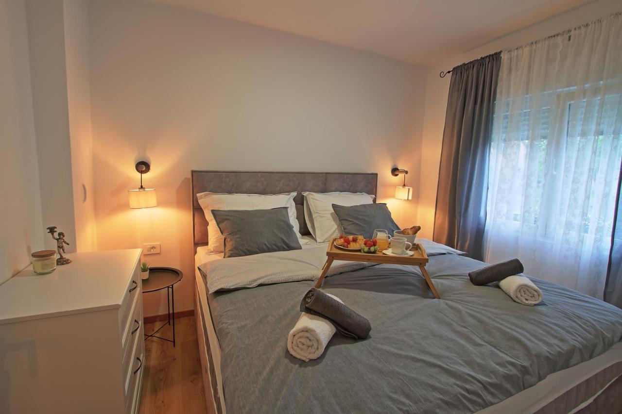 Sinac Holiday Home Bulog מראה חיצוני תמונה
