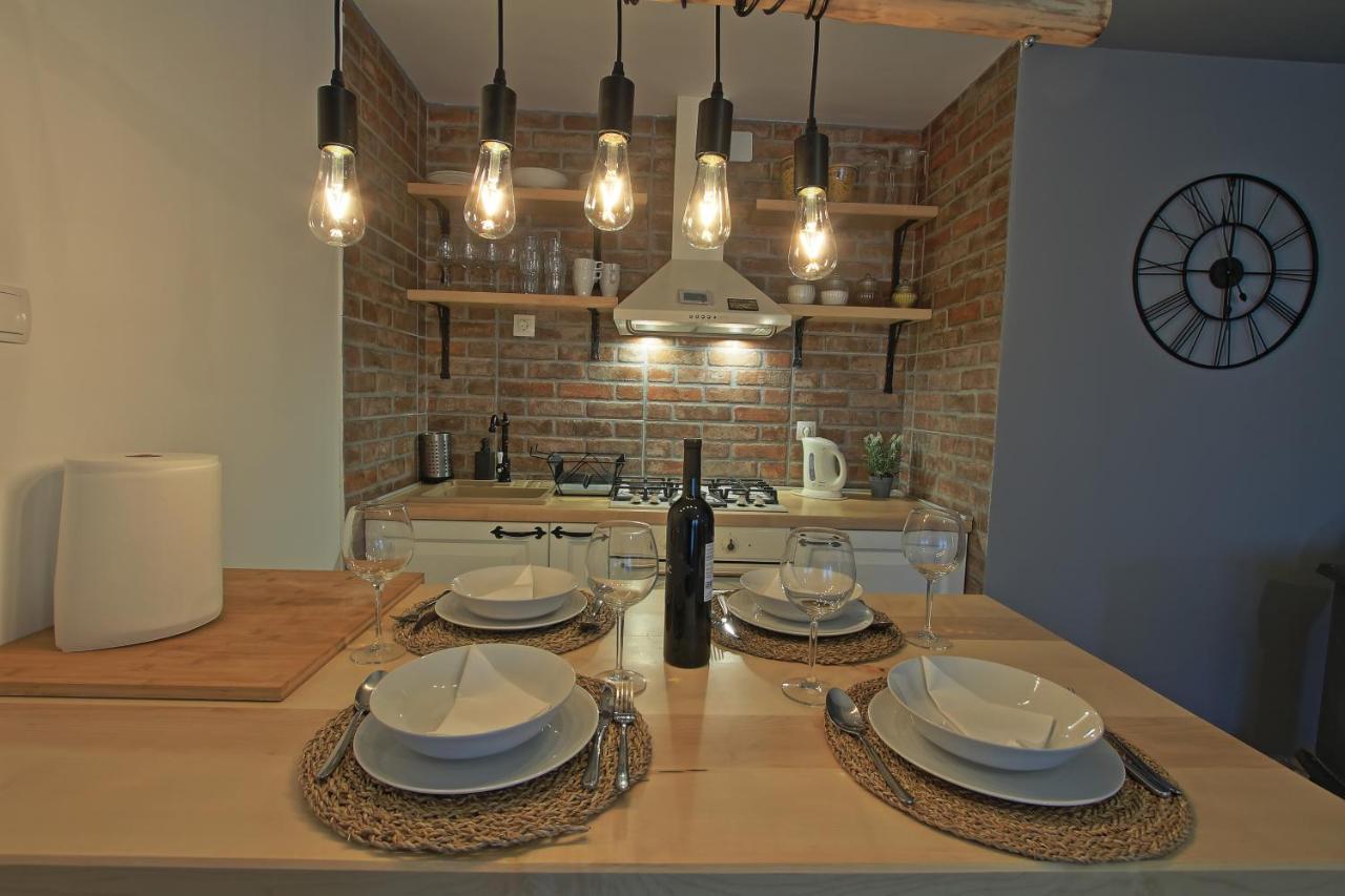 Sinac Holiday Home Bulog מראה חיצוני תמונה