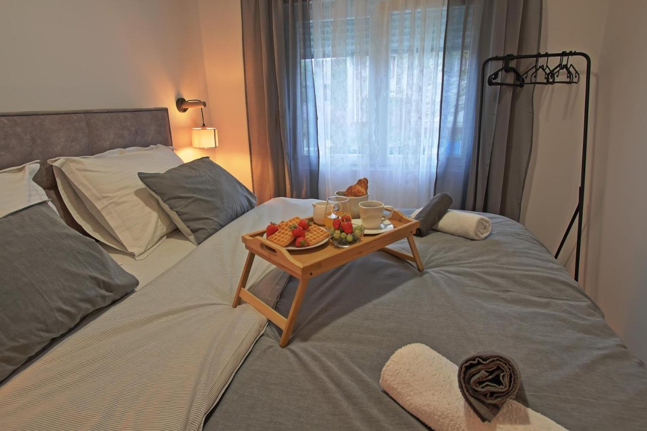 Sinac Holiday Home Bulog מראה חיצוני תמונה