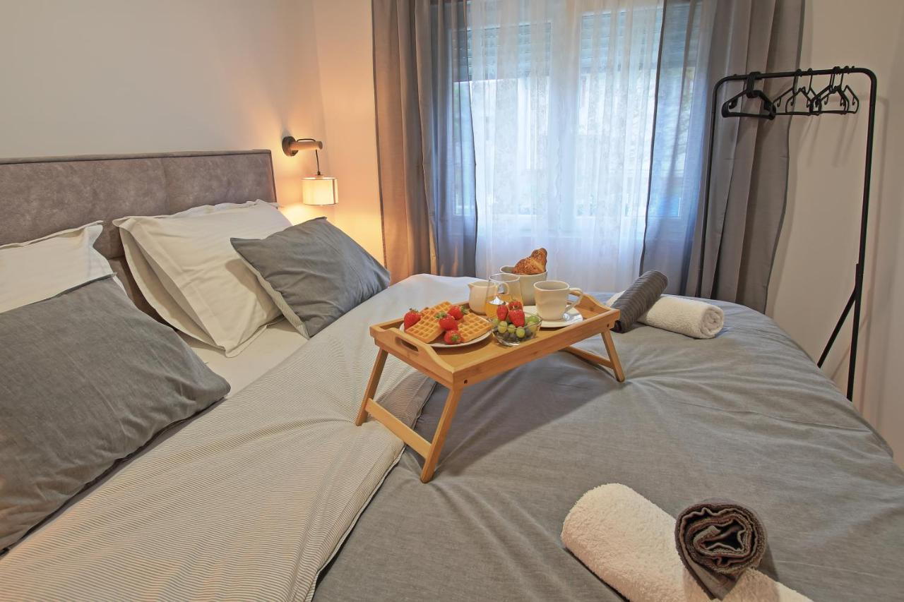 Sinac Holiday Home Bulog מראה חיצוני תמונה