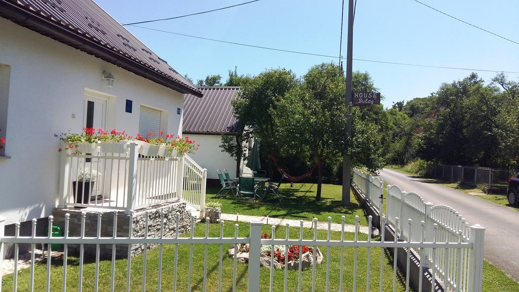 Sinac Holiday Home Bulog מראה חיצוני תמונה