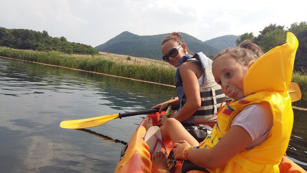 Sinac Holiday Home Bulog מראה חיצוני תמונה