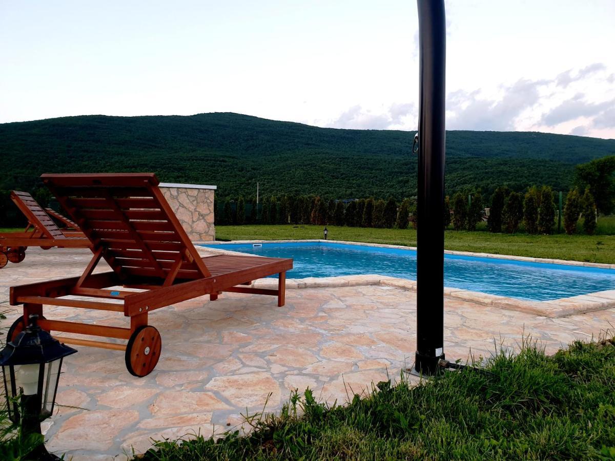 Sinac Holiday Home Bulog מראה חיצוני תמונה